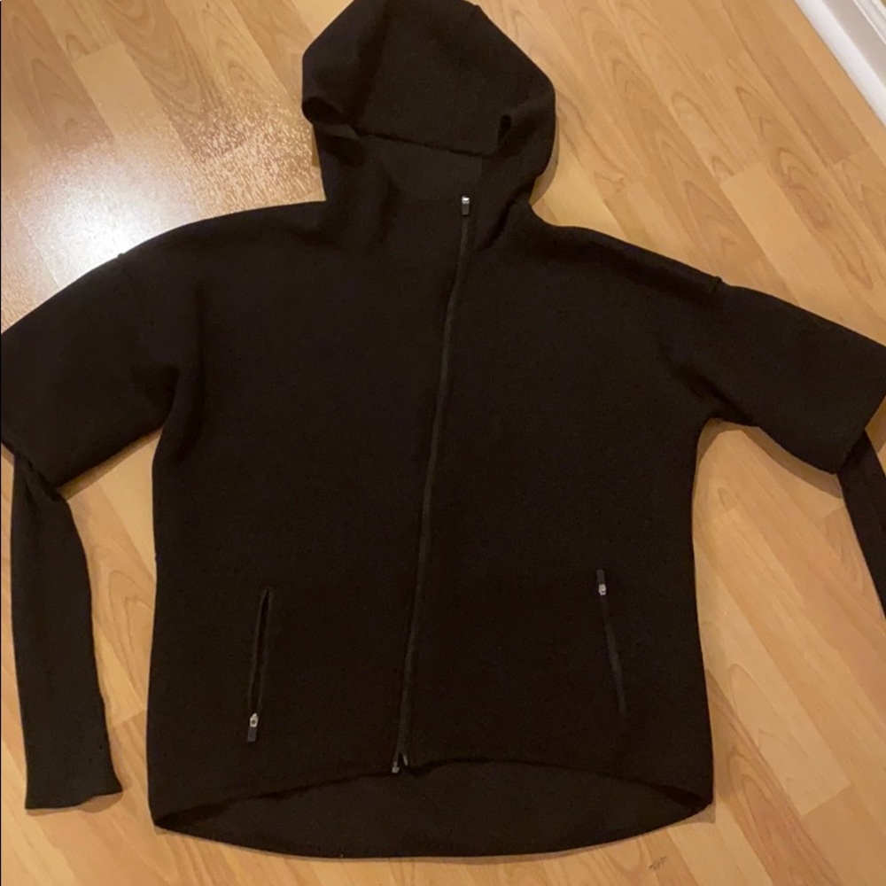 Abercrombie & Fitch Zipdown